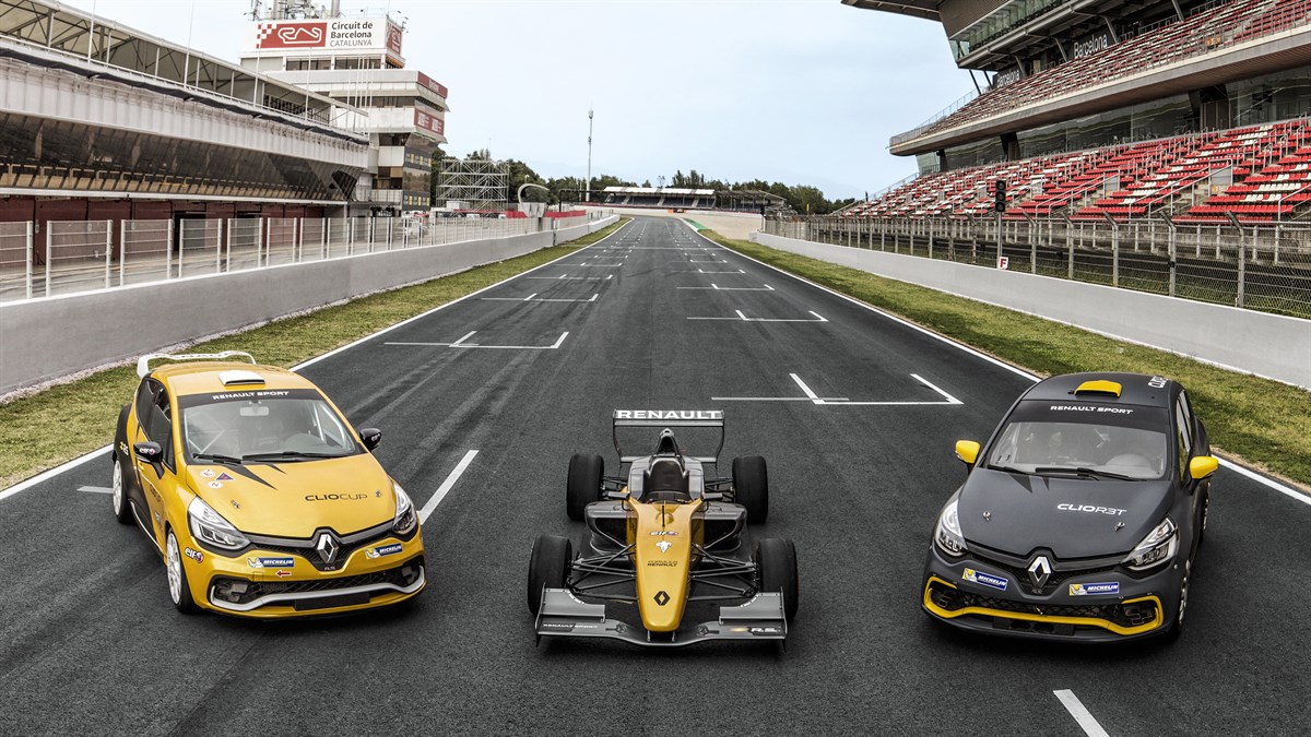 Showcasing Renault sport series car on the racetrack